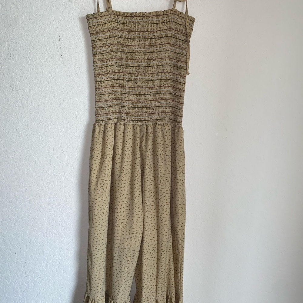 Storia Smocked Boho Hippie Ruffle-Hem Bell Bottom Floral Jumpsuit Mustard M - Picture 14 of 16